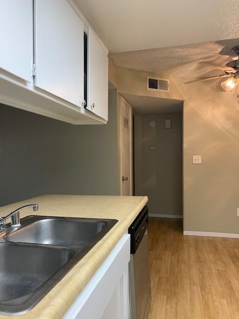 Bridgemont Terrace Apartments 5 of 12