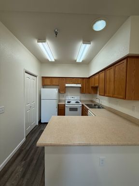 Arbor Faire Senior Apartments – photo 1