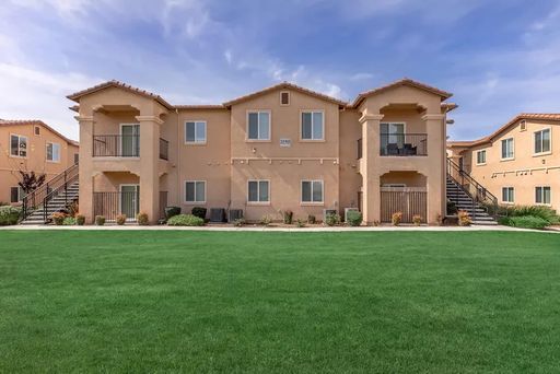 3 Bedroom 2 Bathroom – photo 1