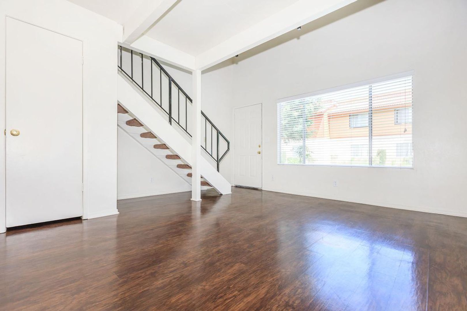 Fresno Apartment: 4294 N Hughes Ave.