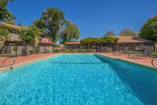 Find Your Way To Vantage Pointe West