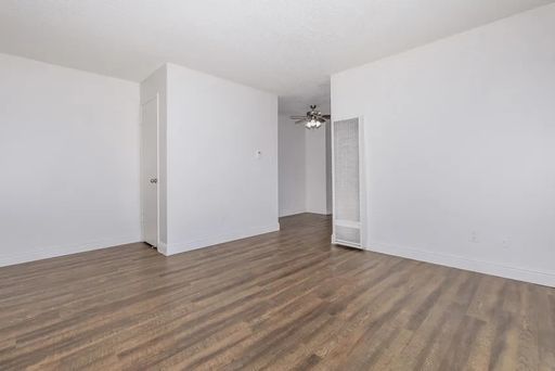 Conveniently Located Near Community Amenities – photo 1