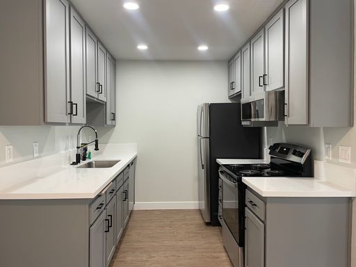 Upgraded 1 Bedroom 1 Bathroom! – photo 1