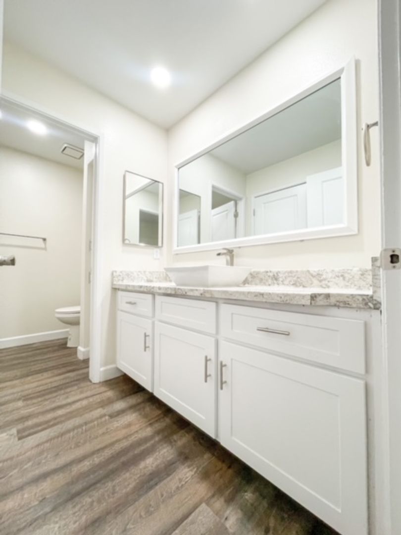 Fresno Apartment: 1830 E Fir Ave.