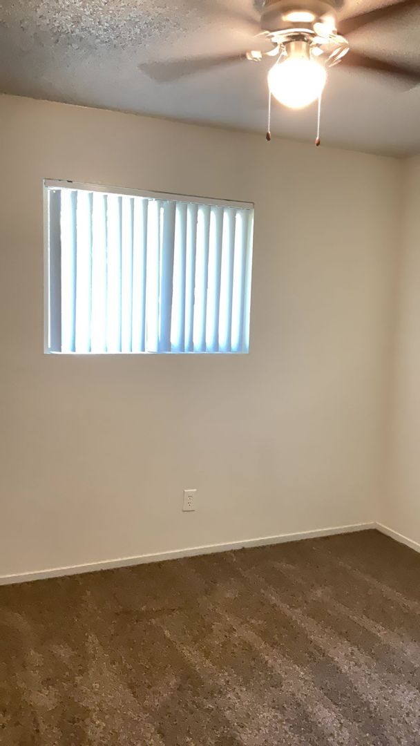 Fresno Apartment: 4760 E. Butler