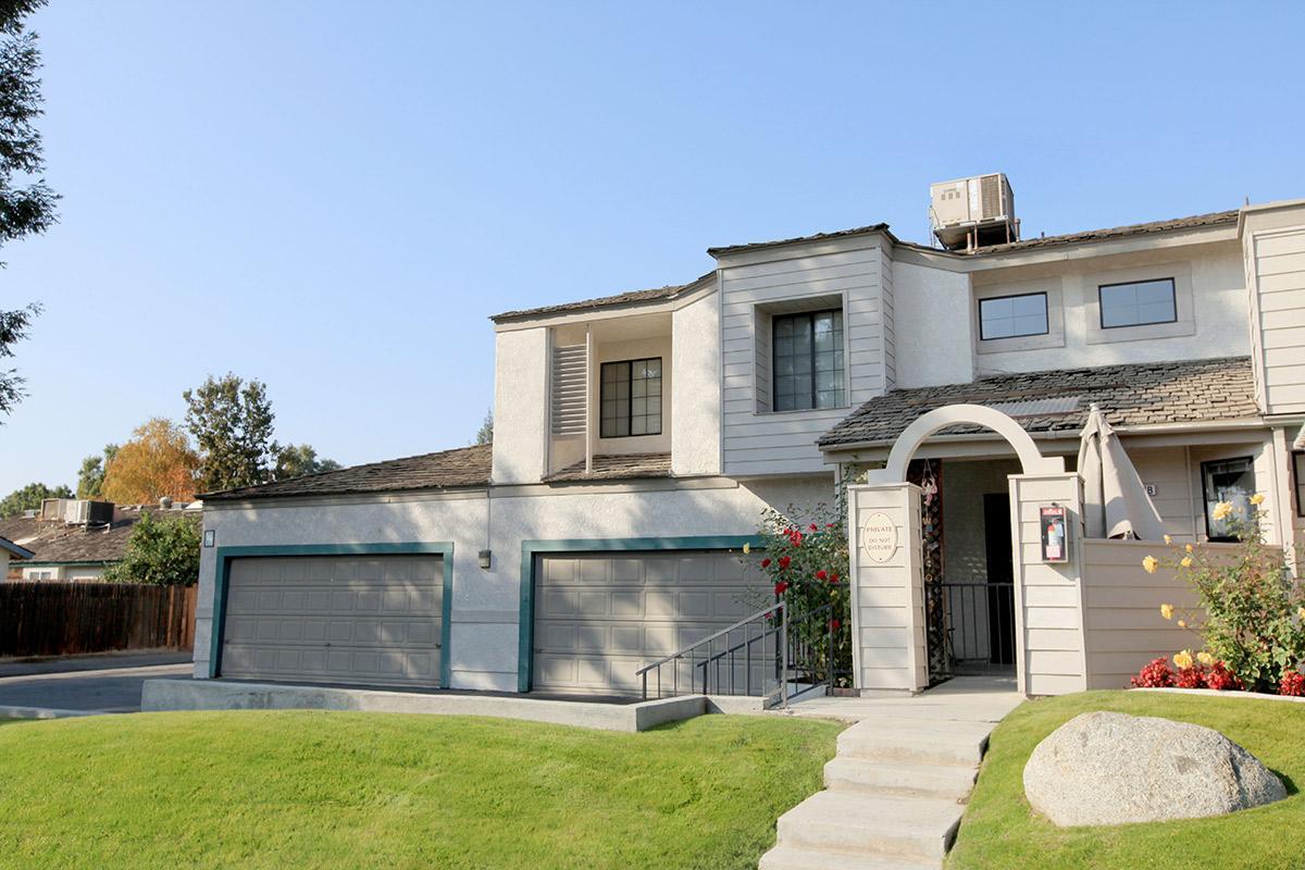 Laurelwood West Villas 9 of 10