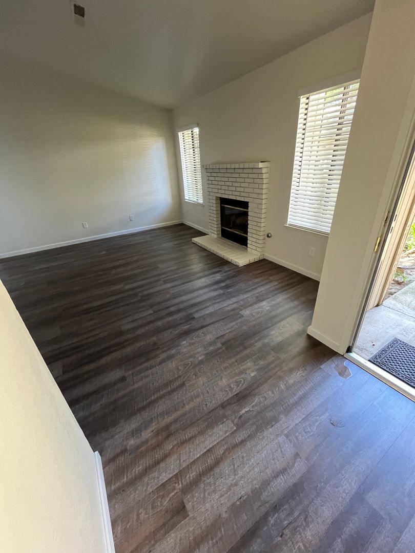 Chowchilla Apartment: 200 Myer Dr.