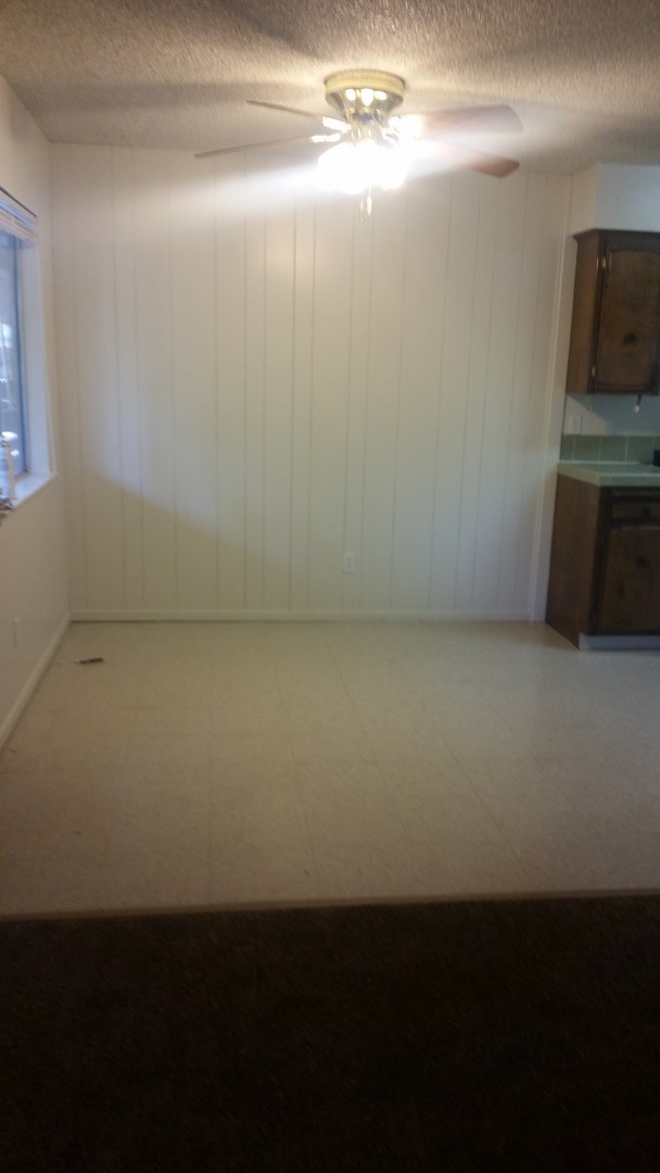 Fresno Apartment: 4333 E. Fountian Way
