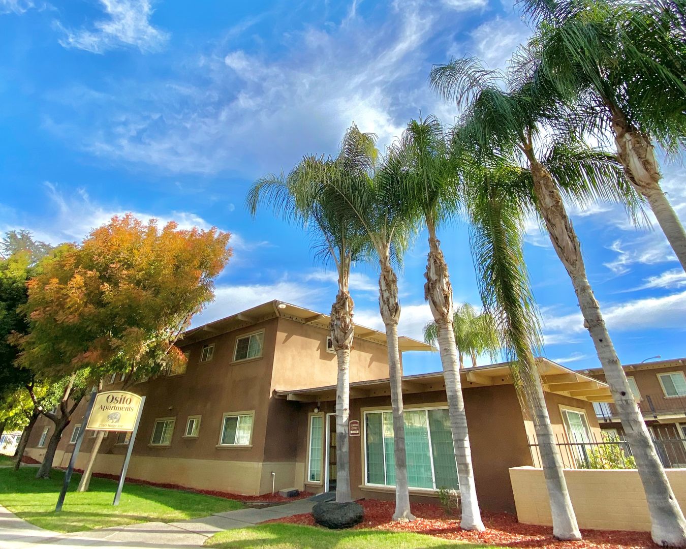 Merced Apartment: 2560 Midge Ave.