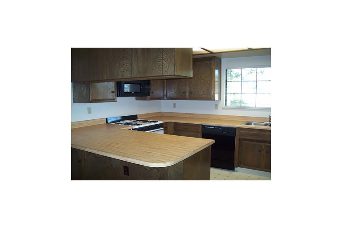 Laurelwood West Villas 4 of 10