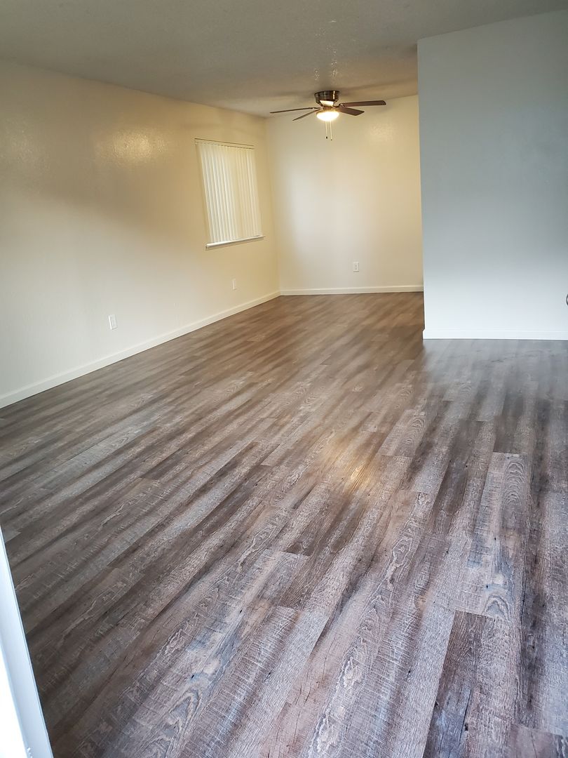 Clovis Apartment: 1108 Villa Ave.