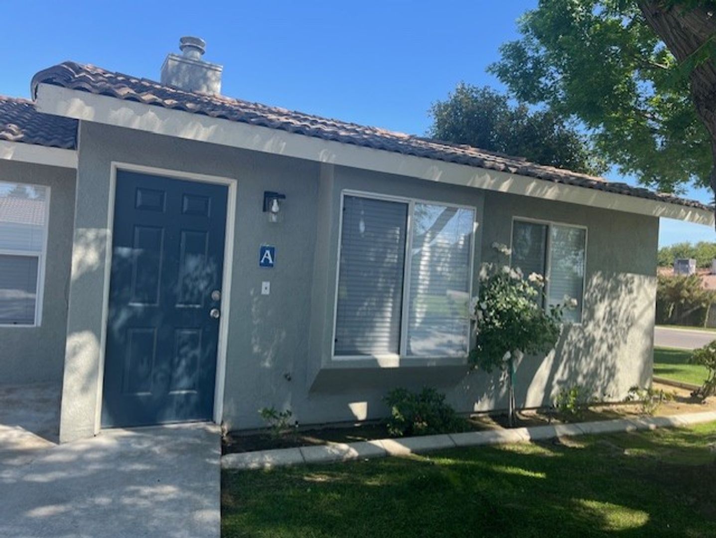 Bakersfield Apartment: 2605 Brookside Drive
