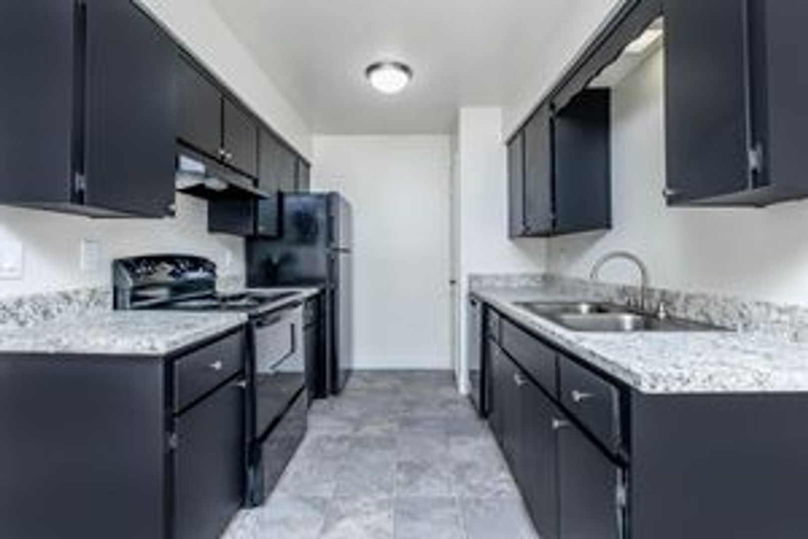 Fresno Apartment: 4760 E. Butler