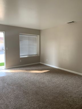 2 Bedroom 1 Bath – photo 1