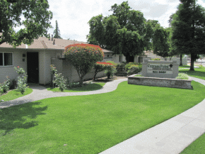 Fresno Apartment: 4760 E. Butler