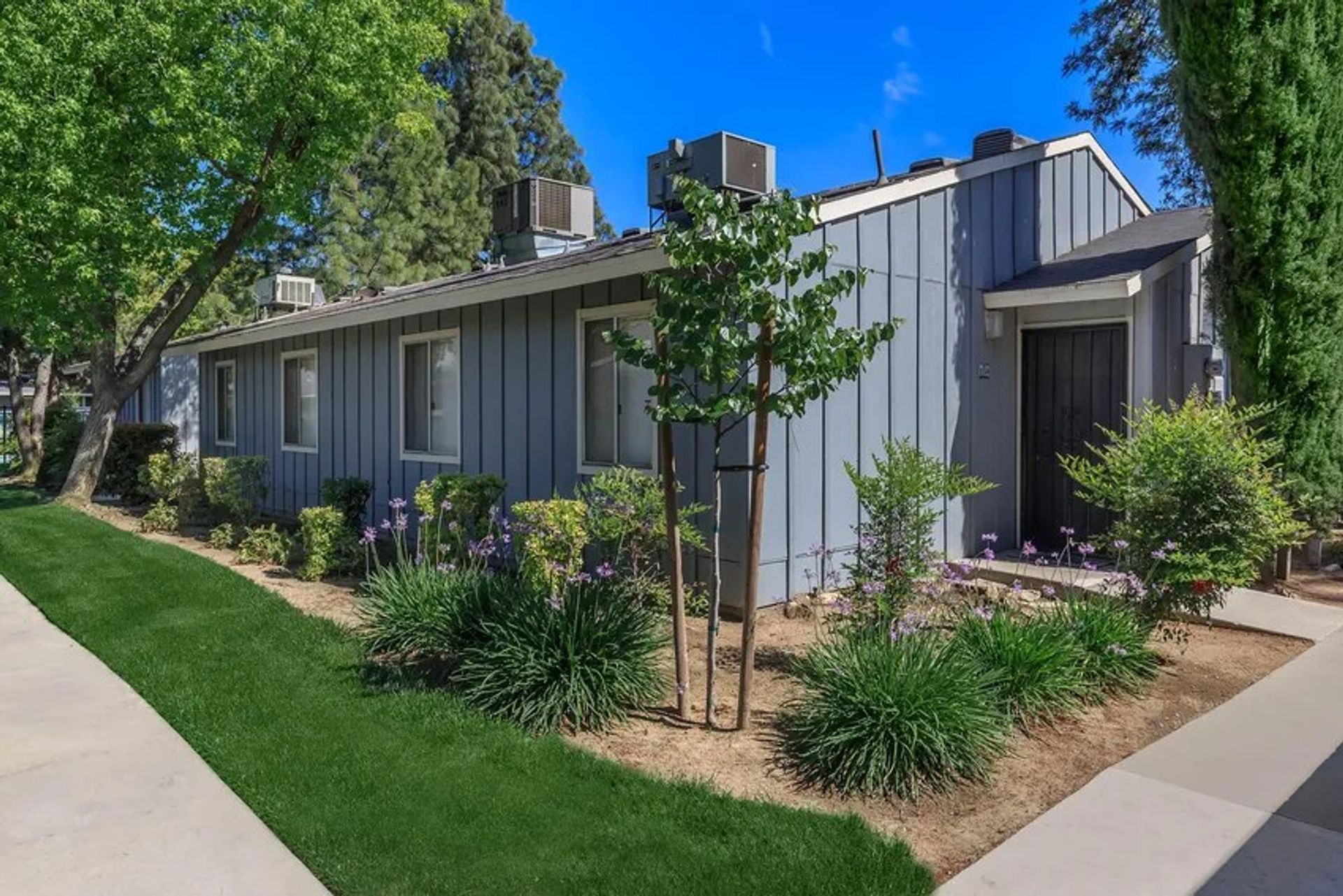 Clovis Apartment: 505 Villa Ave.