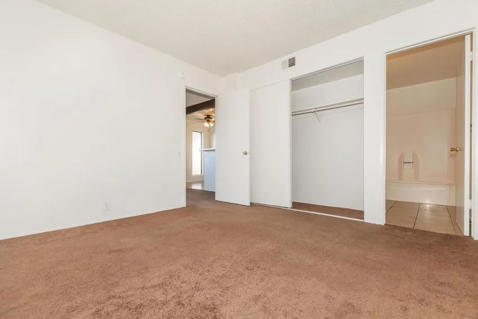 Pacific Terrace 16 of 20