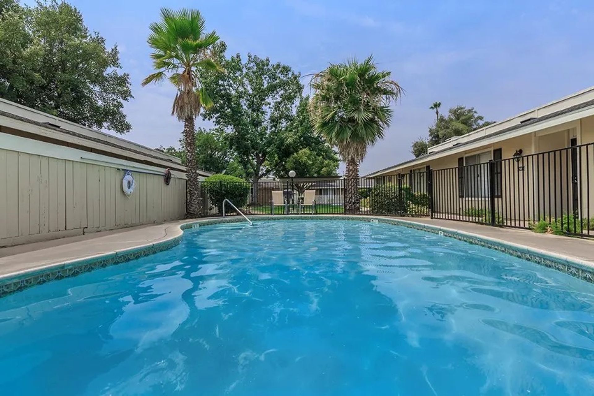 Fresno Apartment: 485 E. Bullard