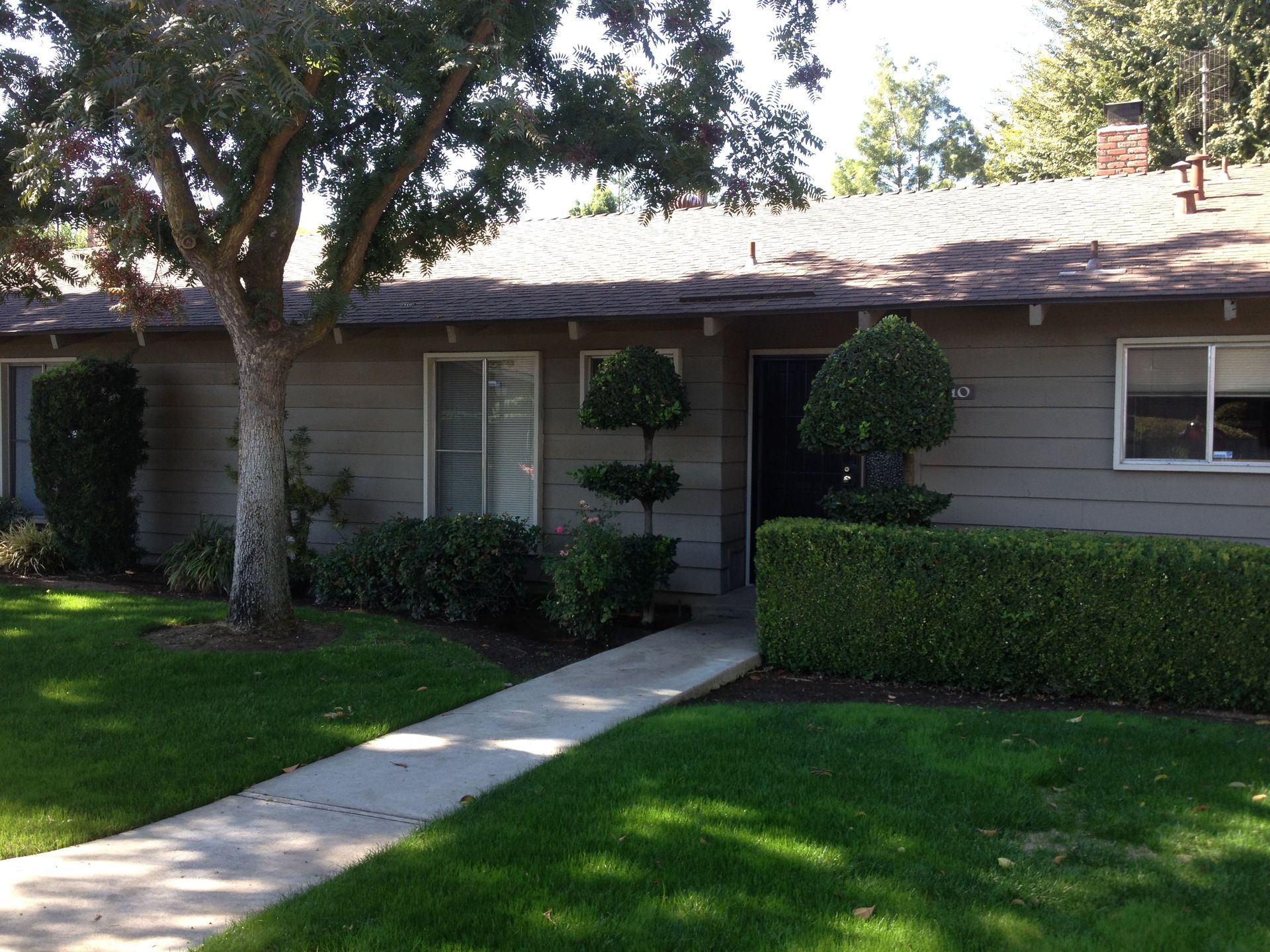 Fresno Apartment: 1025 W. Mesa