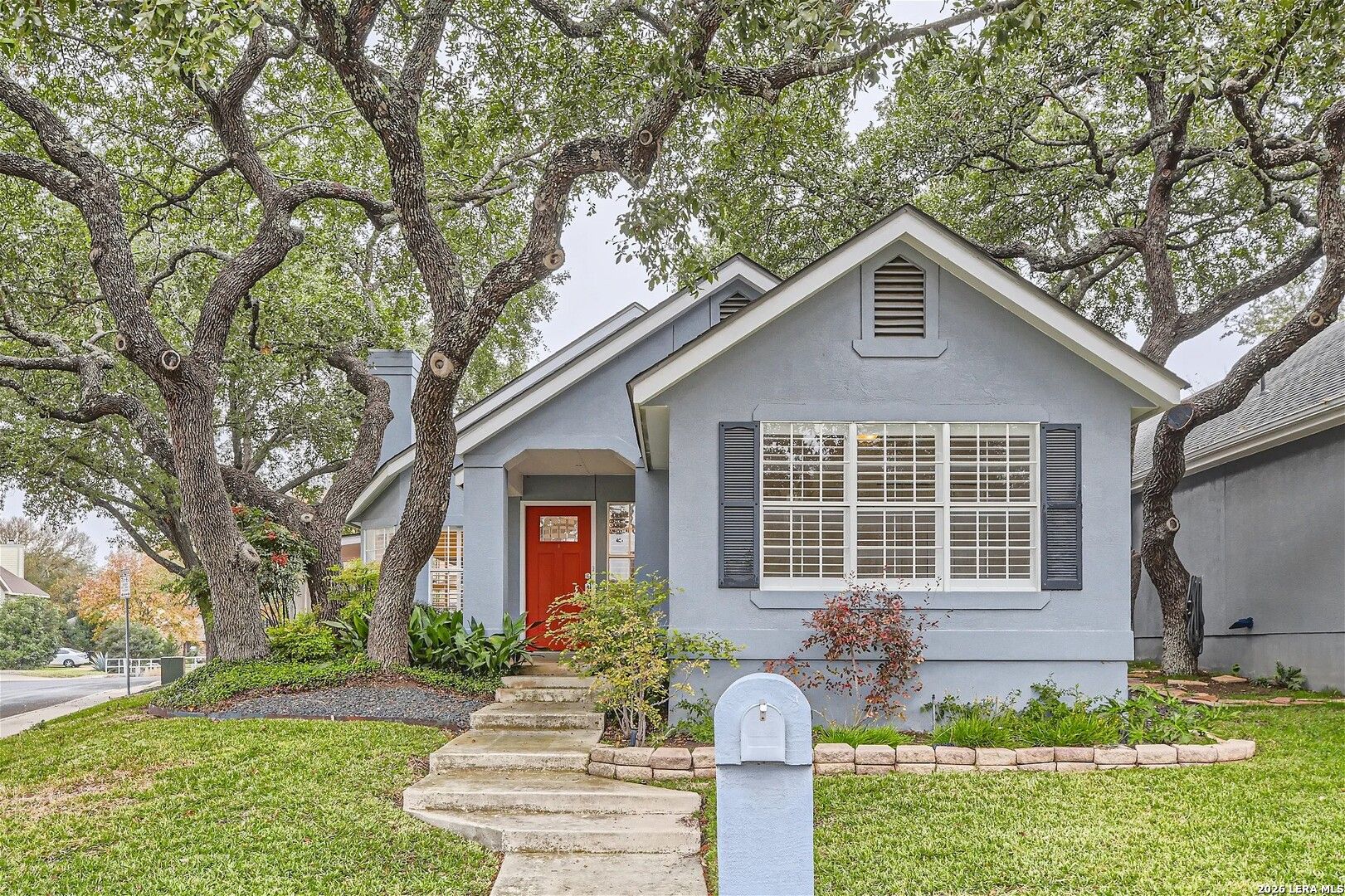 San Antonio House: 16815 Brookwood