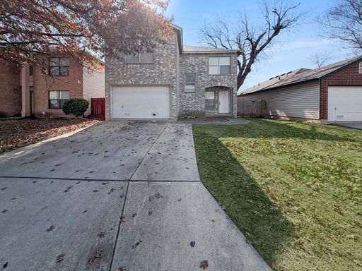 3-Bedroom Home with Multiple Living Areas + Flexible Layout for Work or Family – photo 1