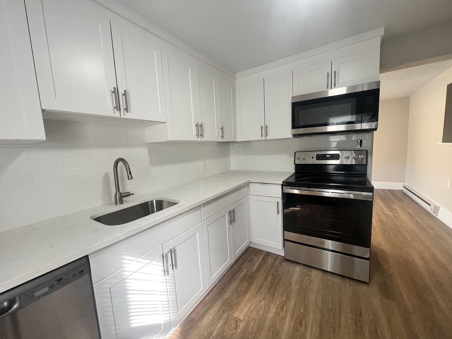 Bryn Mawr Apartment: 829-833 Conestoga Rd