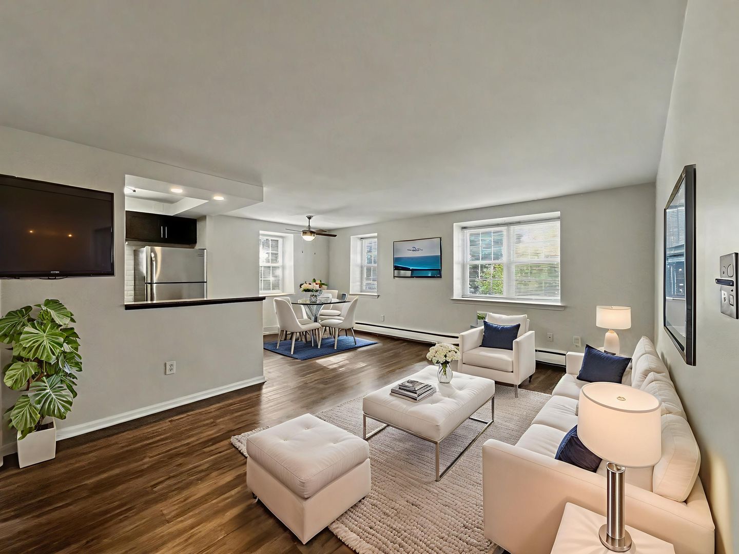 Haverford Apartment: 445 Old Lancaster Rd
