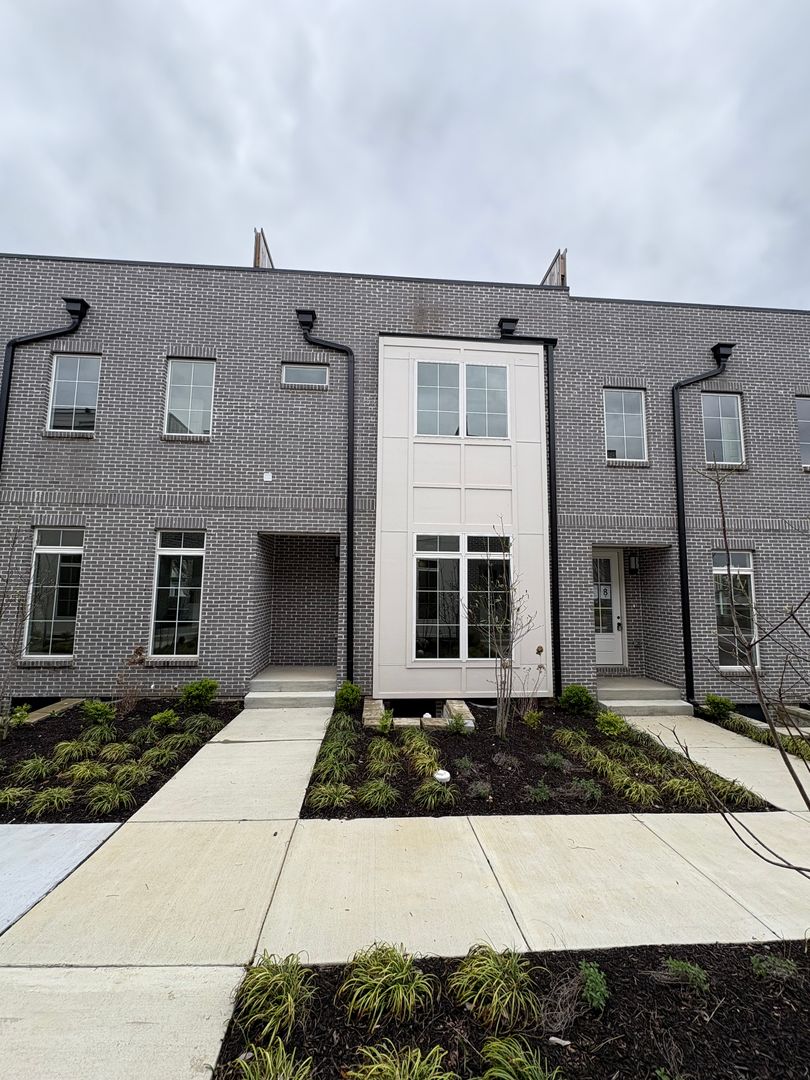 Lebanon Apartment: 310 Cedar St.