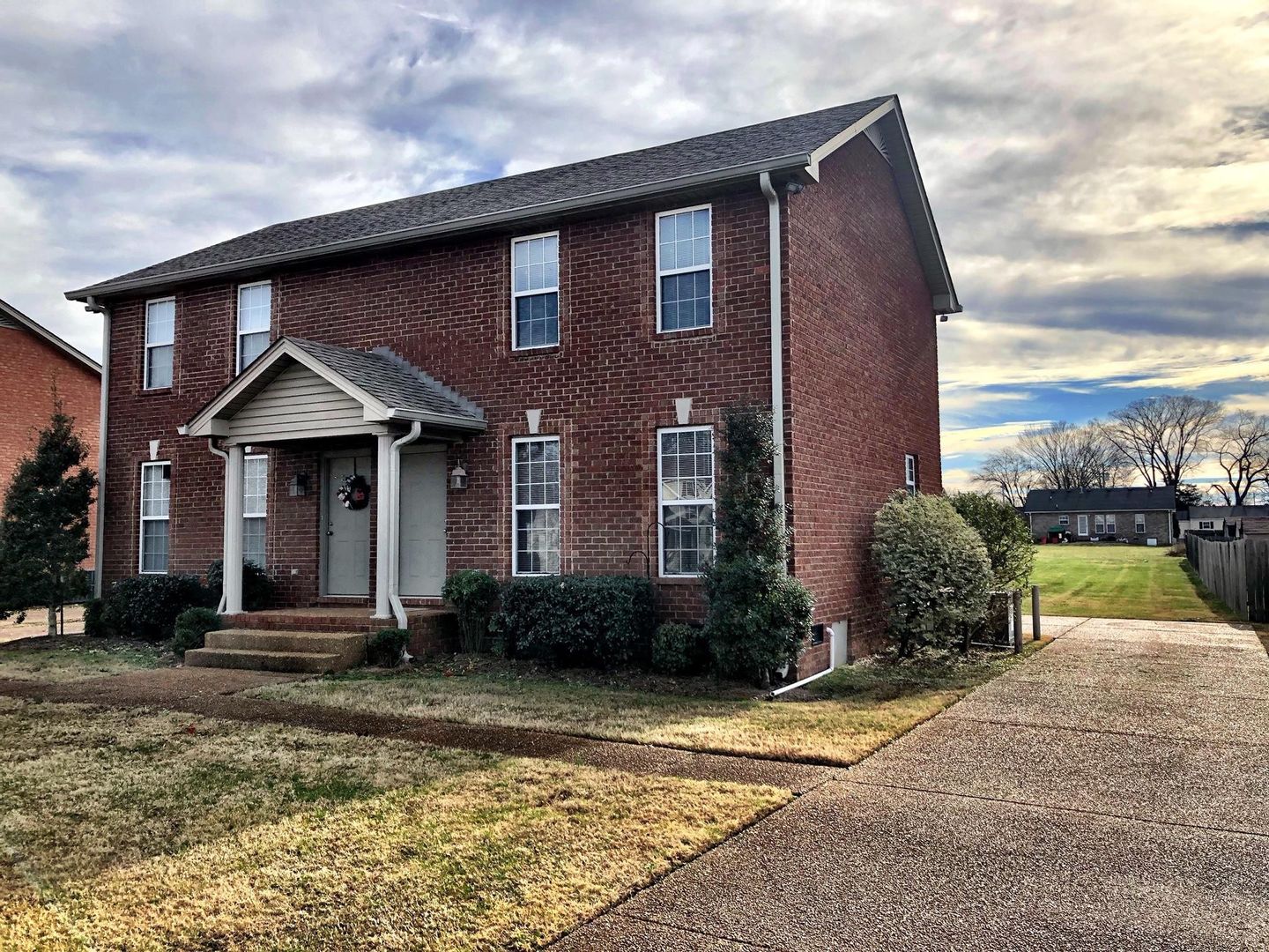 Lebanon Apartment: 706 Vincent-Cason Avenue