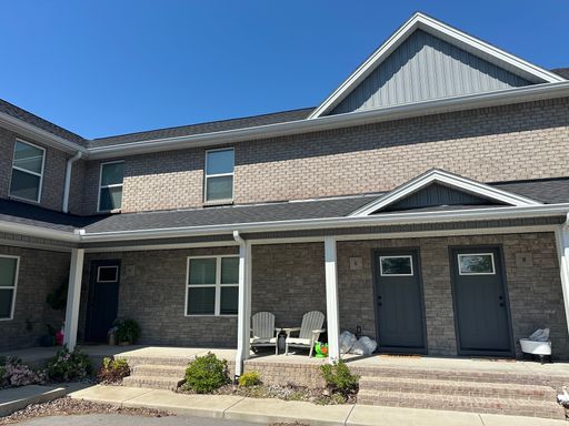 For Lease - 2 Bed, 1.5 Bath, 1250sqft Apartment, Lafeyette, TN
