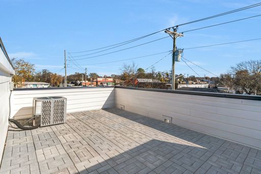 NEW BUILD TOWNHOME WITH ROOFTOP IN LEBANON! – photo 1
