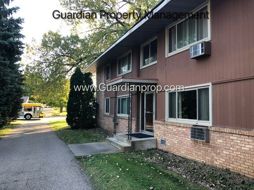 Main Level Apartment Pet Free Apartment, 1 Garage Space & 1 Surface Space, Pet Free Building – photo 1