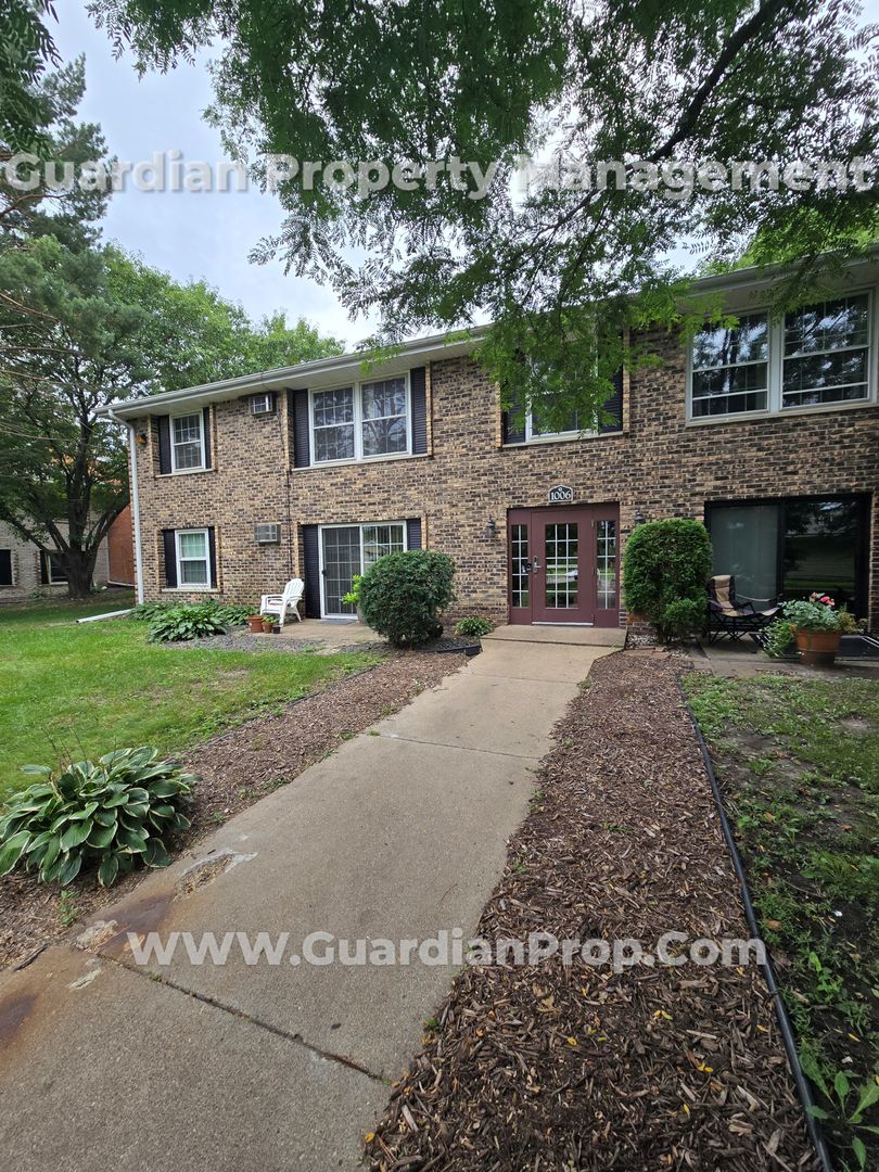 Hopkins Condo: 1006 Westbrooke Way, Unit 6