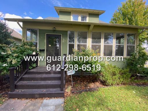 House on Corner Lot Available October 1st, Updated Kitchen/Bath, Fenced Yard, Back Deck, 2 Car Garage – photo 1