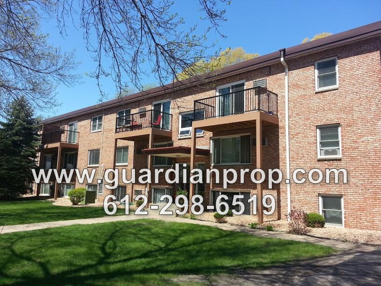 South St. Paul Apartment: 2008  4th St S