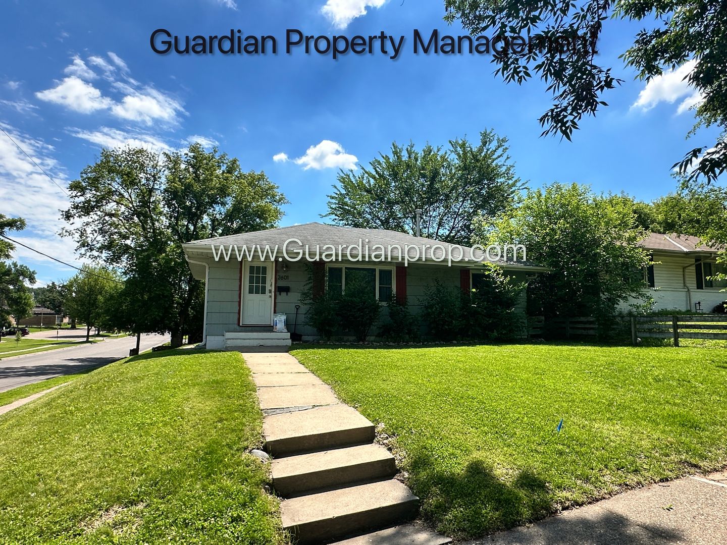 St. Louis Park House: 2601 Georgia Avenue S