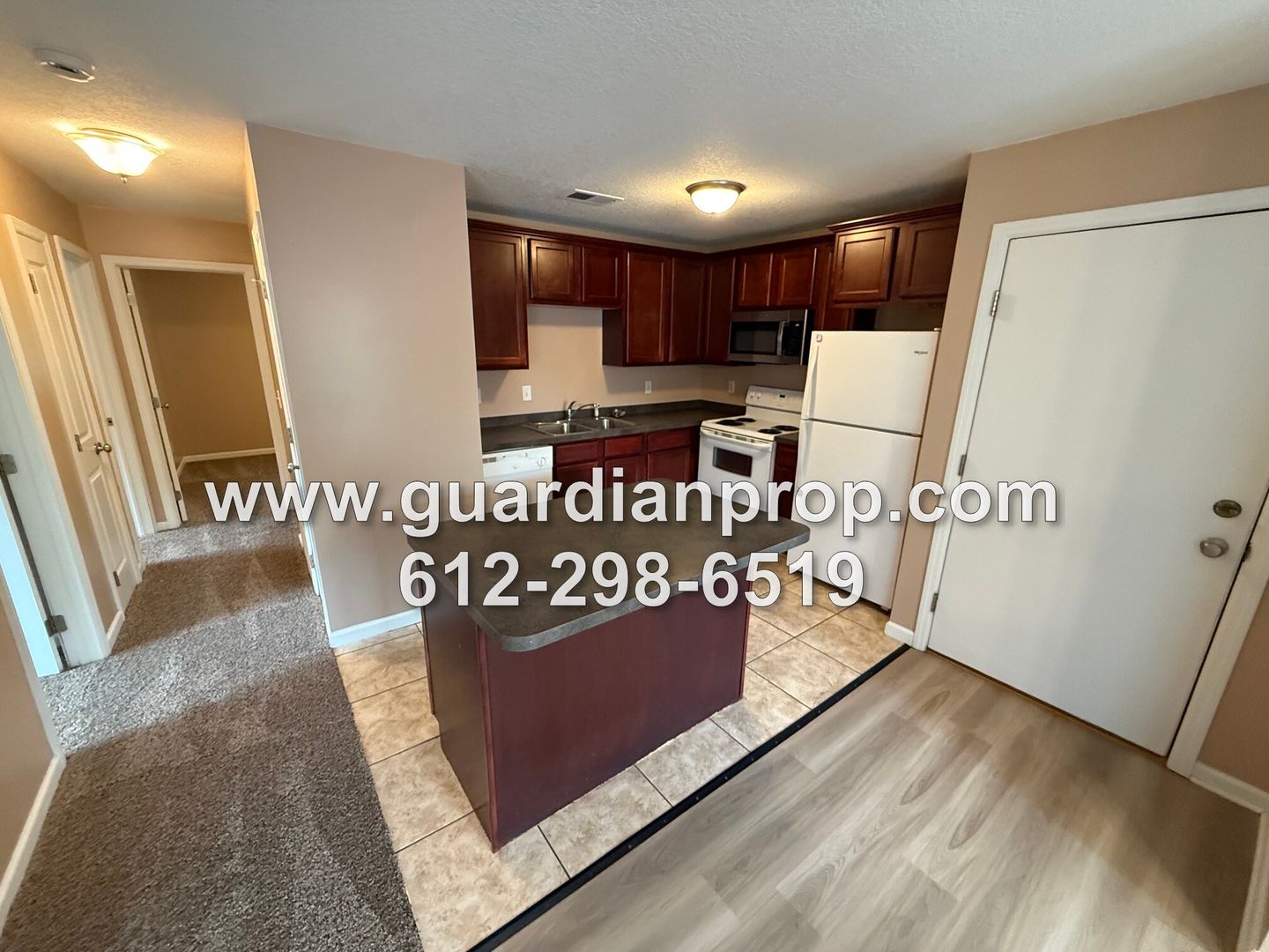 Oakdale Apartment: 6026 9th Street N