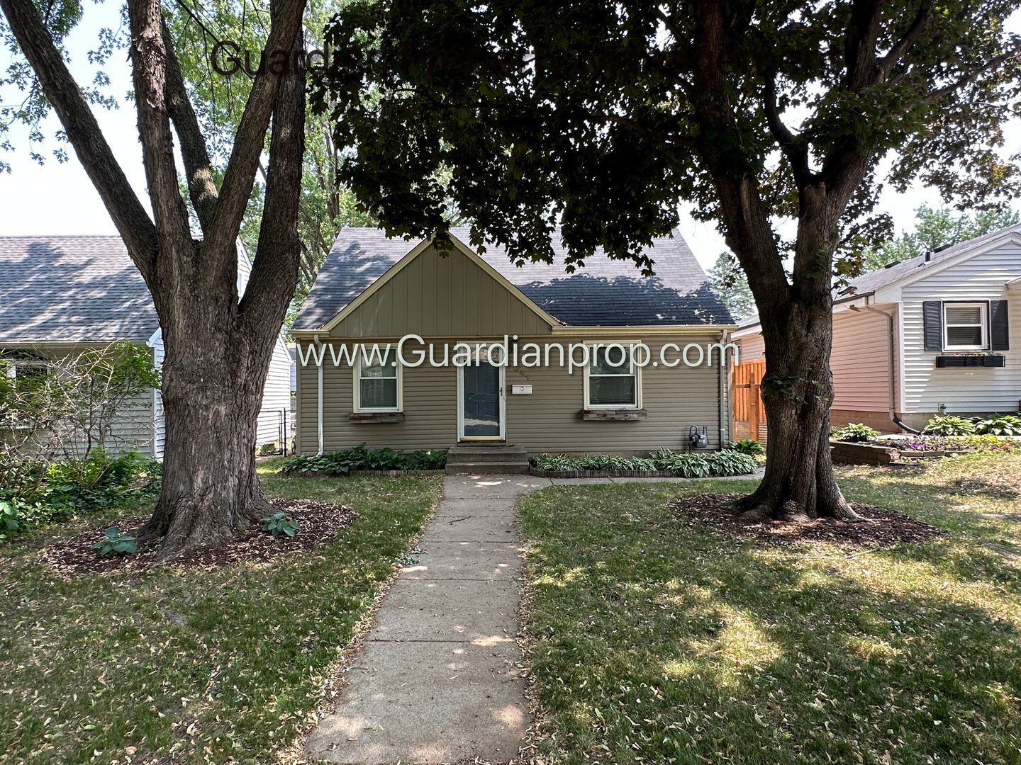 Minneapolis House: 5841 Vincent Ave S