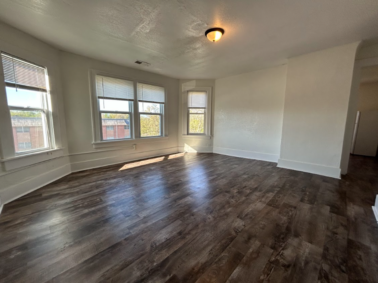 Maryville Apartment: 108 N Buchanan