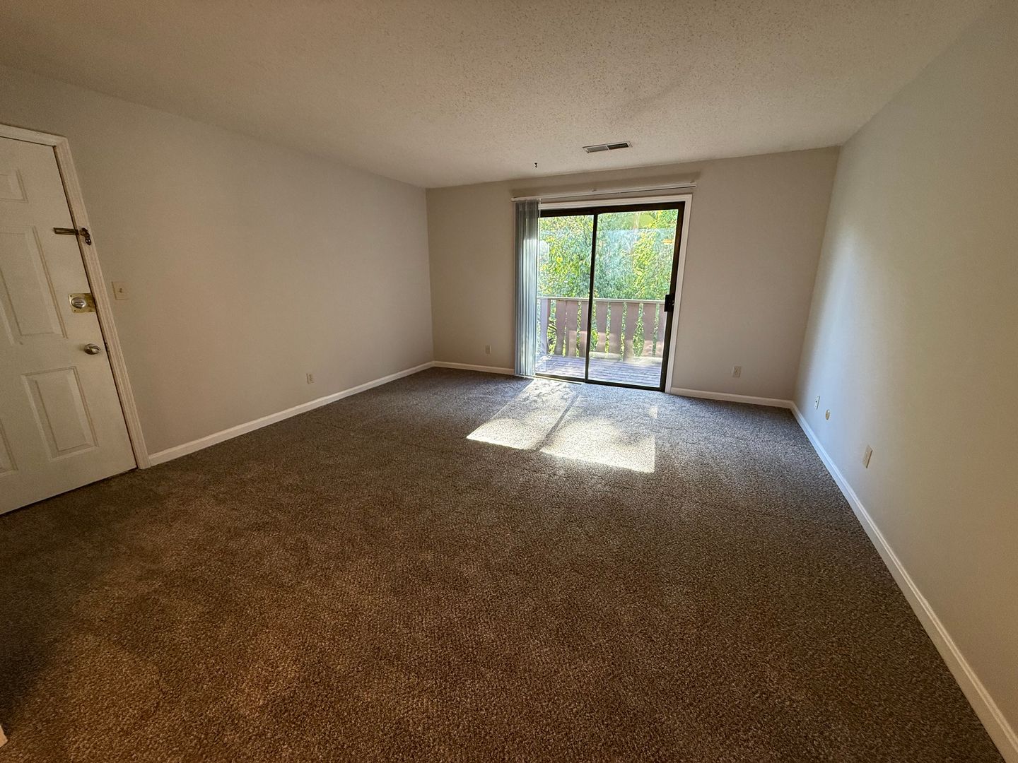 Evansville Apartment: 5001 Lakeside Court