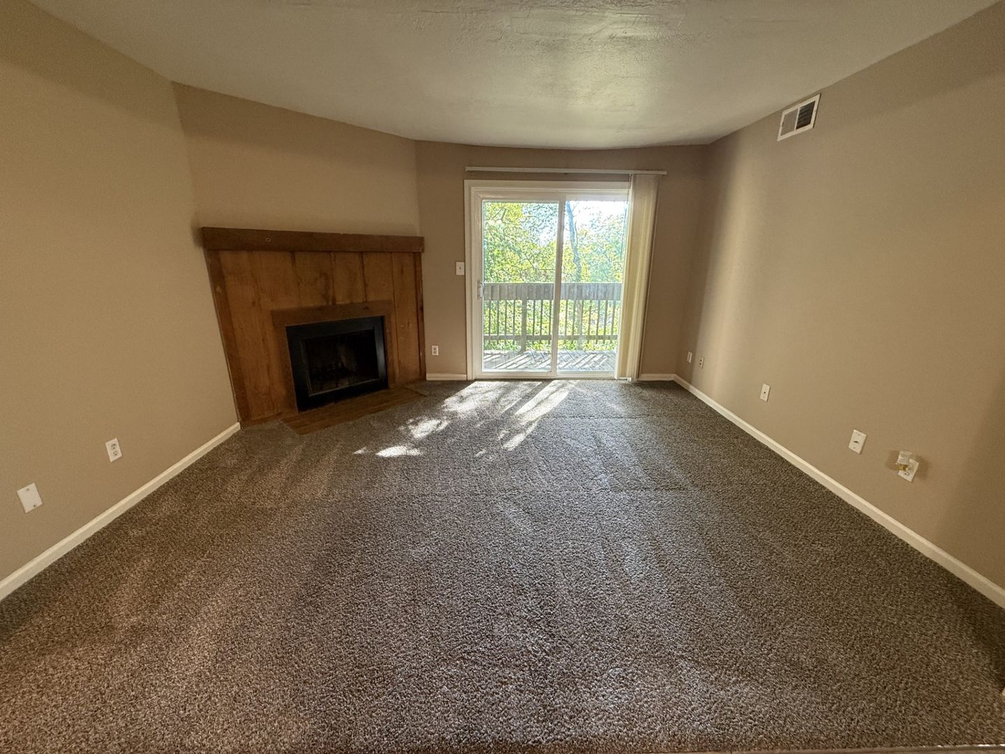 Evansville Apartment: 360 South Rosenberger Avenue