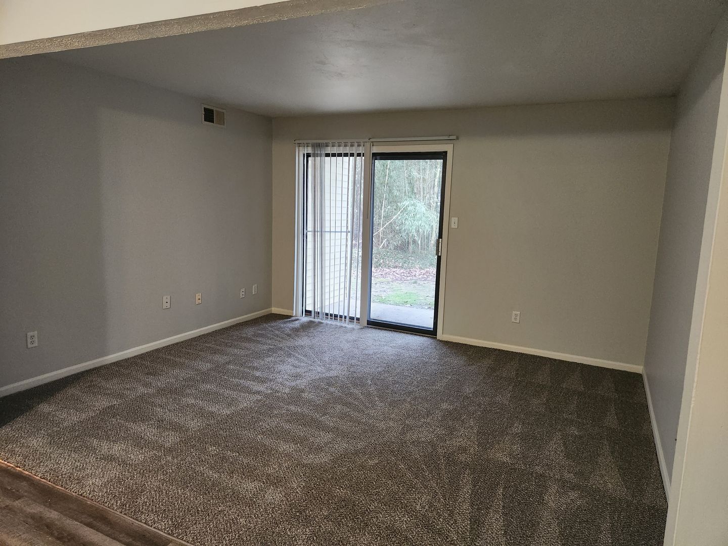 Evansville Apartment: 360 South Rosenberger Avenue