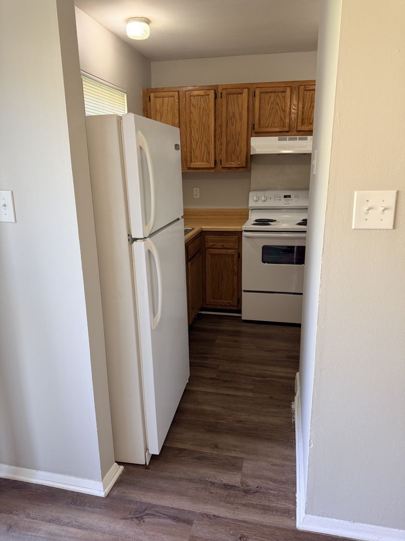 Evansville Apartment: 4503 Lakeside Dr.