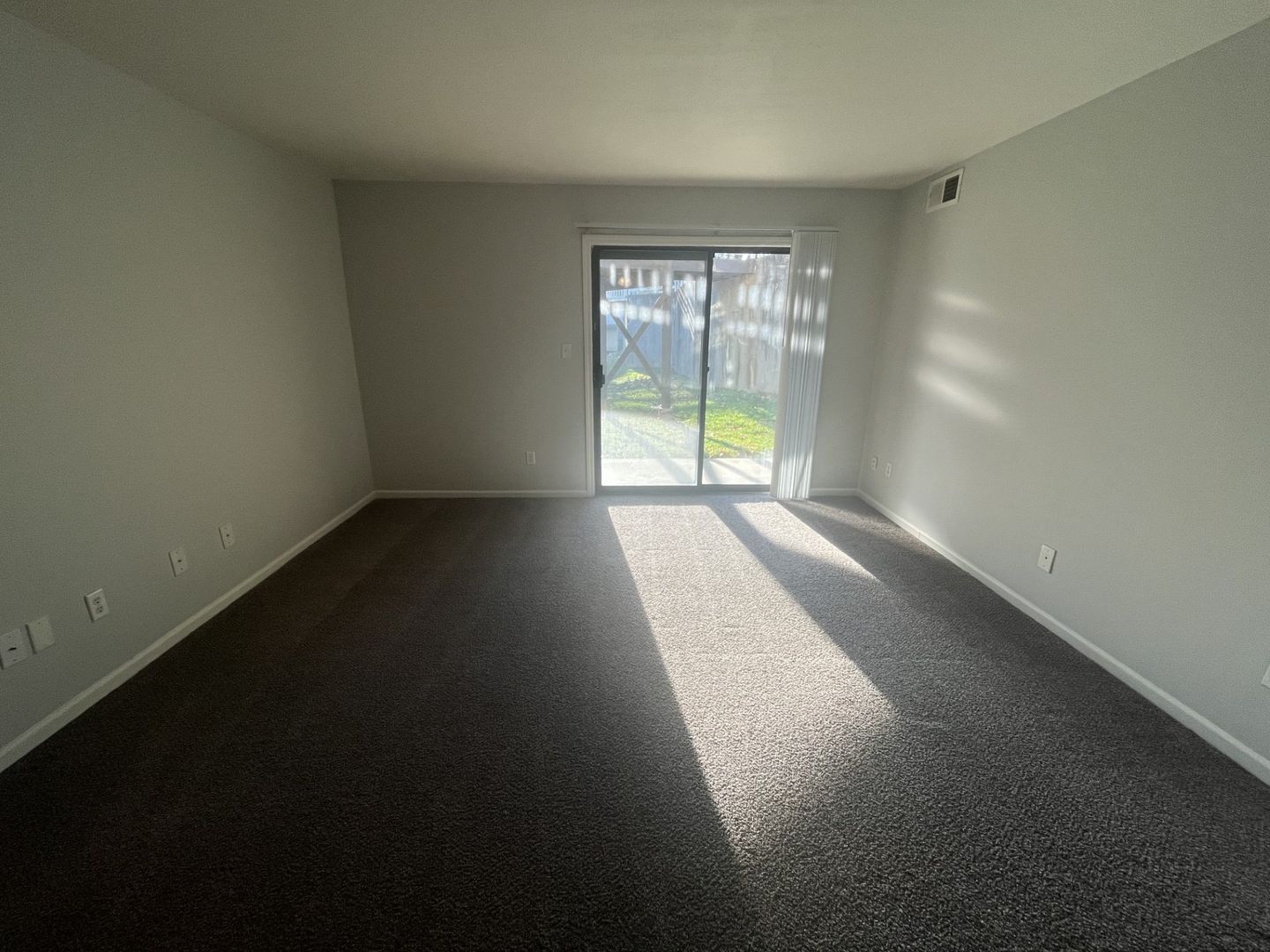 Evansville Apartment: 360 South Rosenberger Avenue