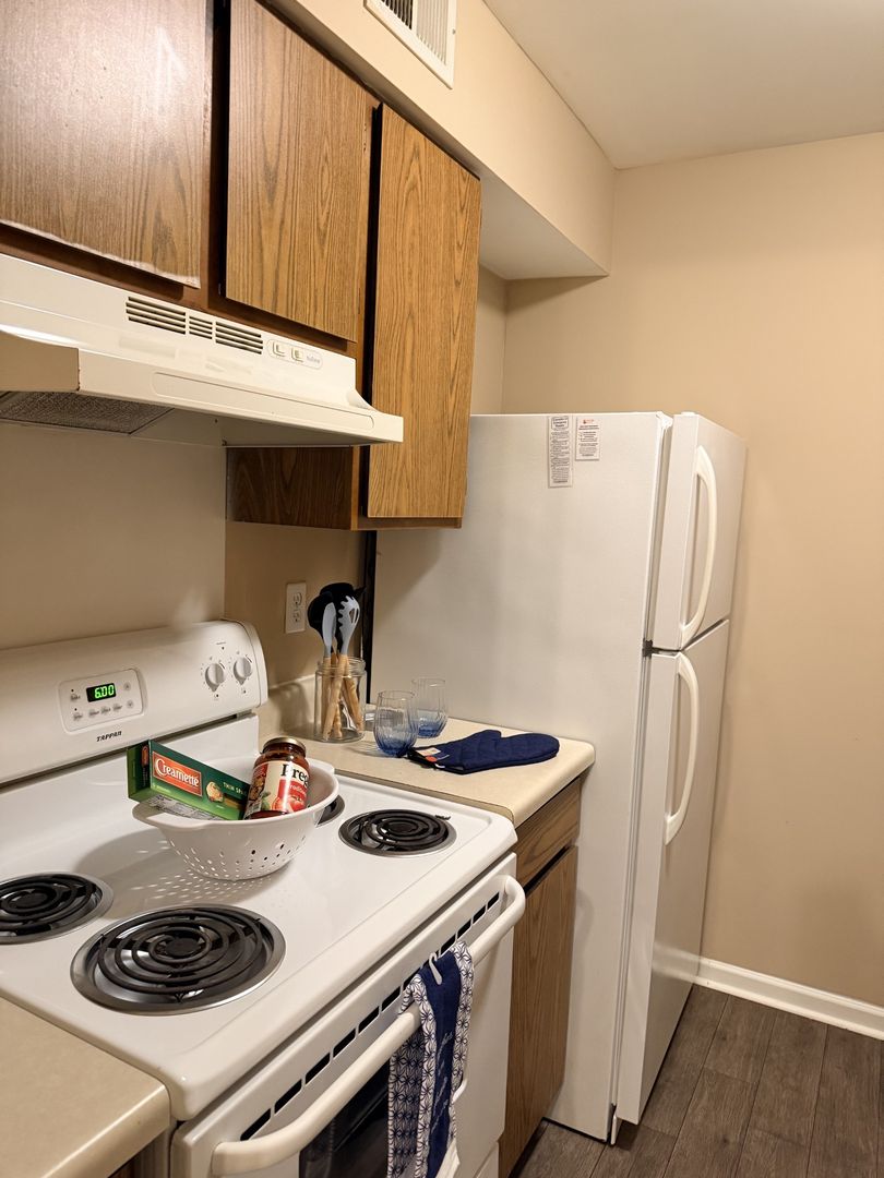 Evansville Apartment: 360 South Rosenberger Avenue