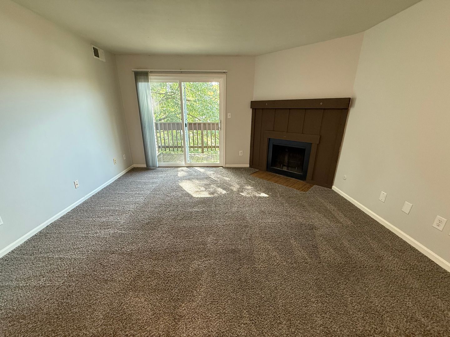 Evansville Apartment: 360 South Rosenberger Avenue
