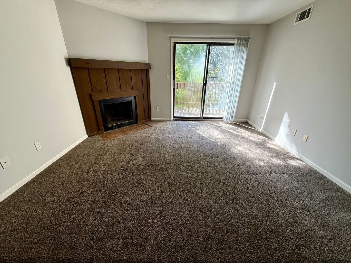 Evansville Apartment: 360 South Rosenberger Avenue