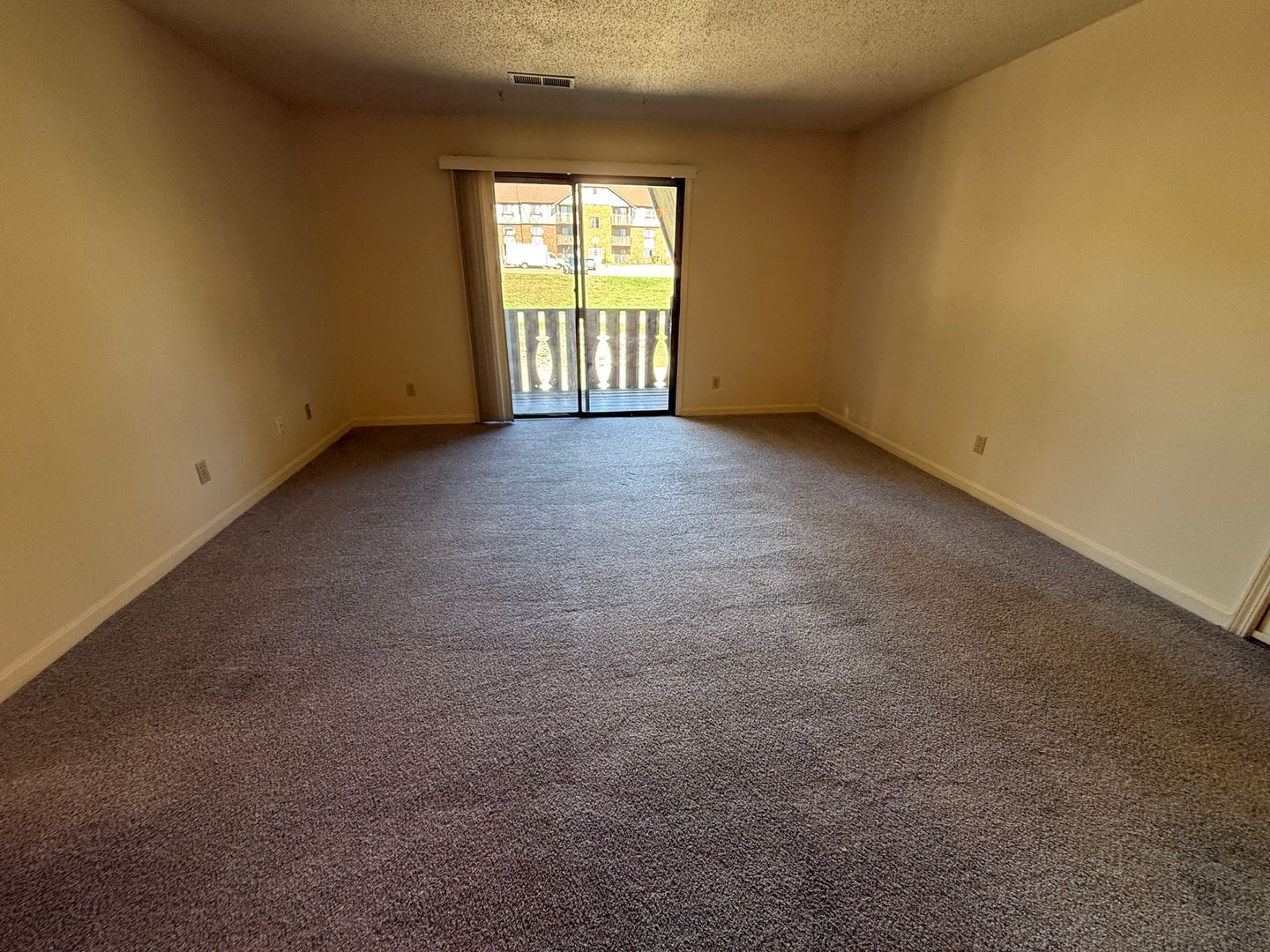 Evansville Apartment: 5001 Lakeside Court
