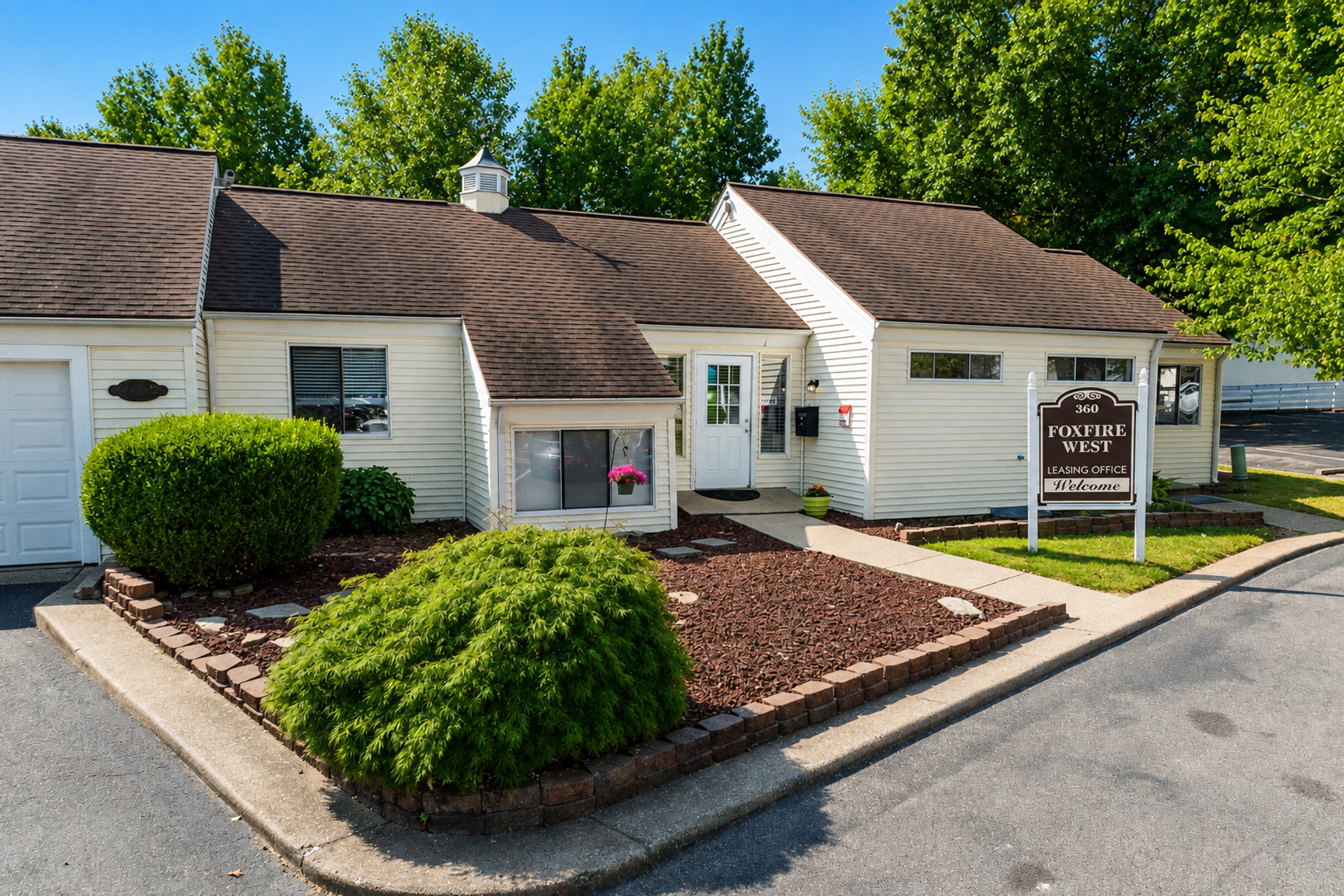 Evansville Apartment: 360 South Rosenberger Avenue