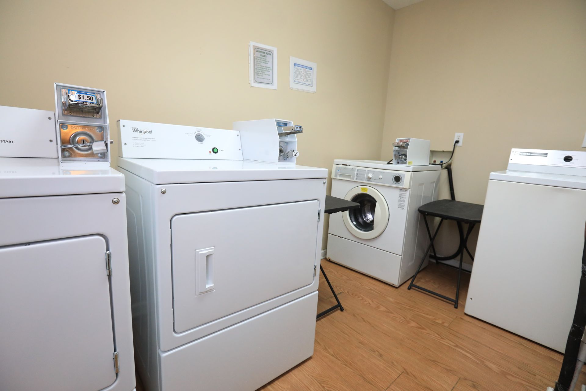 Calhoun Apartment: 258 Forrest Ave & 100 Hunt Drive